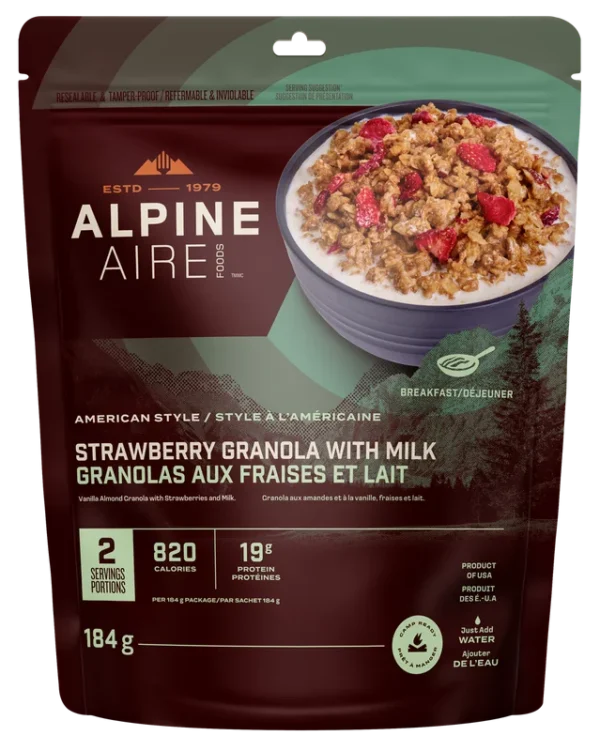 Granola aux fraises avec du lait de AlpineAire