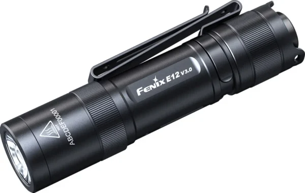 Lampe de poche E12 V3.0 de Fenix